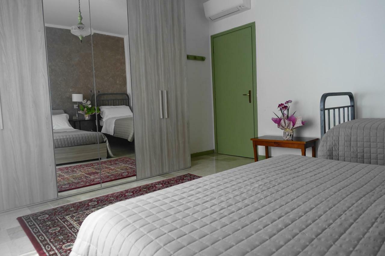 فيلا Casa Di Barbara كستليوني ديلي ستفييرا المظهر الخارجي الصورة